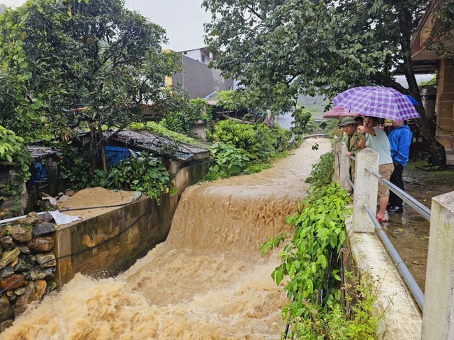 Kiến thức cơ bản về lũ, lụt và cách phòng tránh - Ảnh 1.