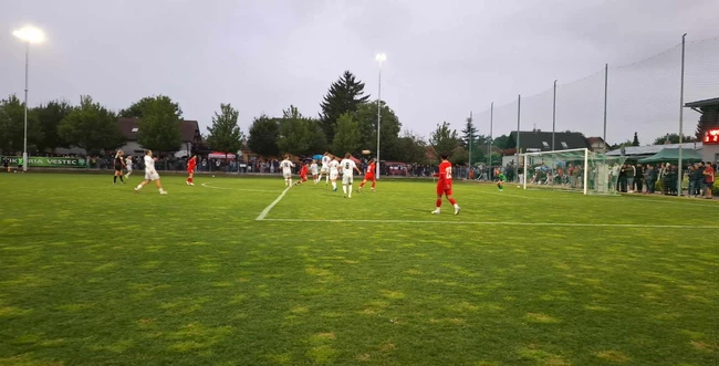 TRỰC TIẾP bóng đá nữ Việt Nam vs Viktoria Plzen (3-0, H2): Vũ Thị Hoa và Ngân Thị Vạn Sự vào sân - Ảnh 1.